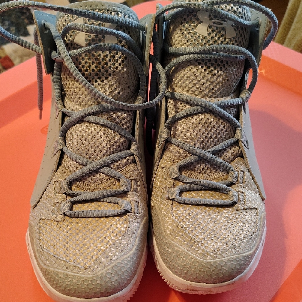 Under Armour Women's Gray High-Top Sneakers, Sz. 9.5